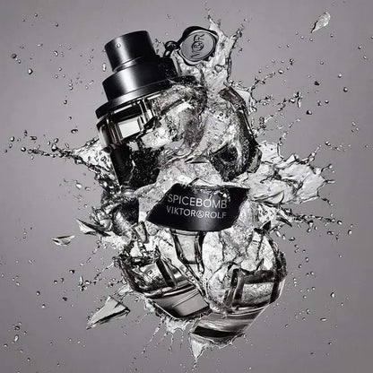 Viktor & Rolf Spicebomb Eau de Toilette Spray Size: 3 FL OZ / 90 ml
